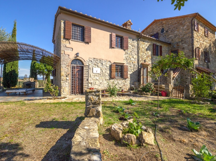 Casale in vendita a Scansano