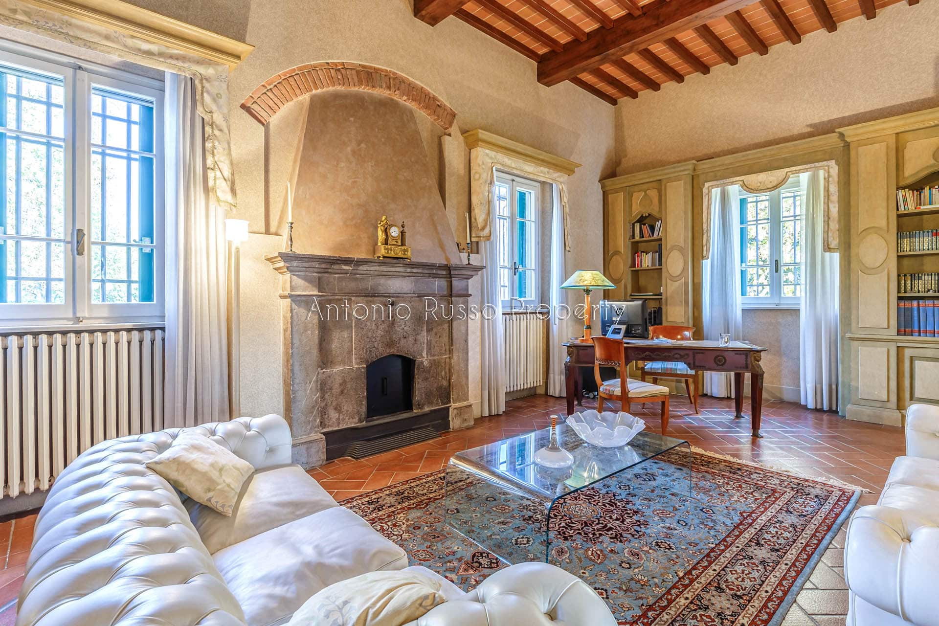 Storica proprietà in vendita a Firenze
