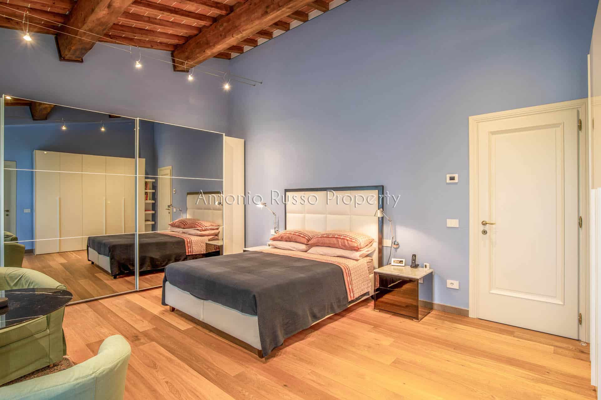 Storica proprietà in vendita a Firenze
