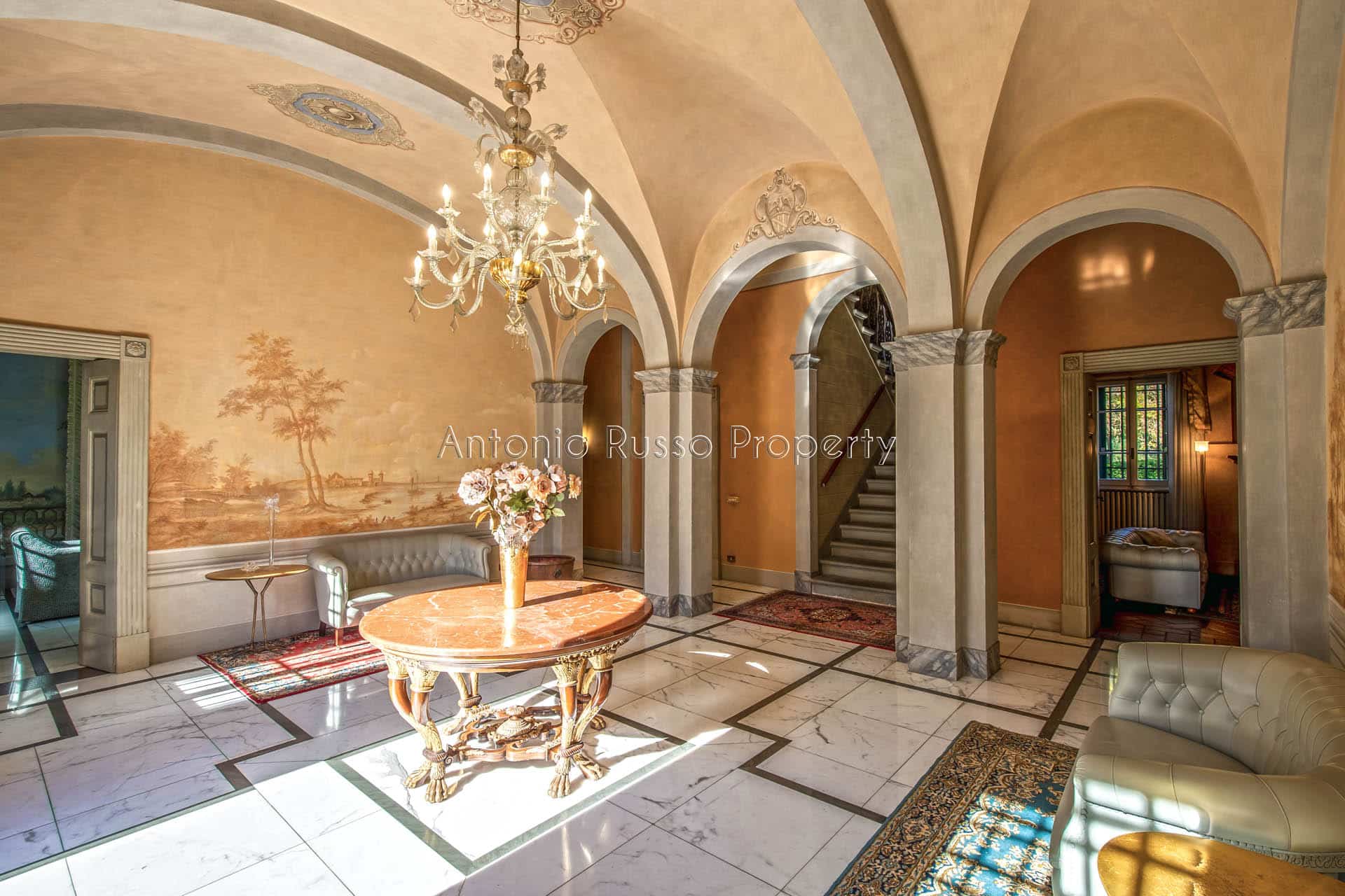 Storica proprietà in vendita a Firenze