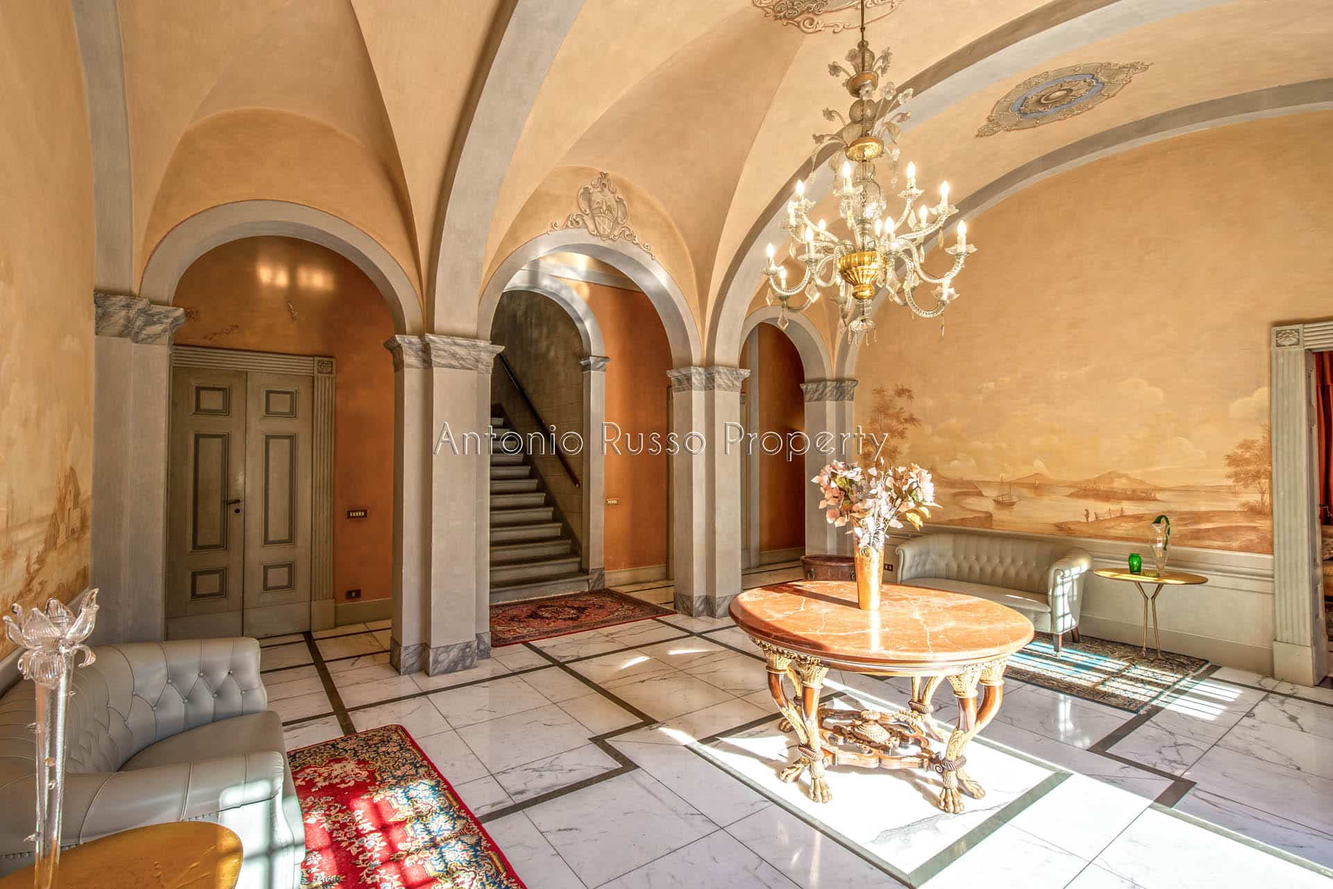 Storica proprietà in vendita a Firenze