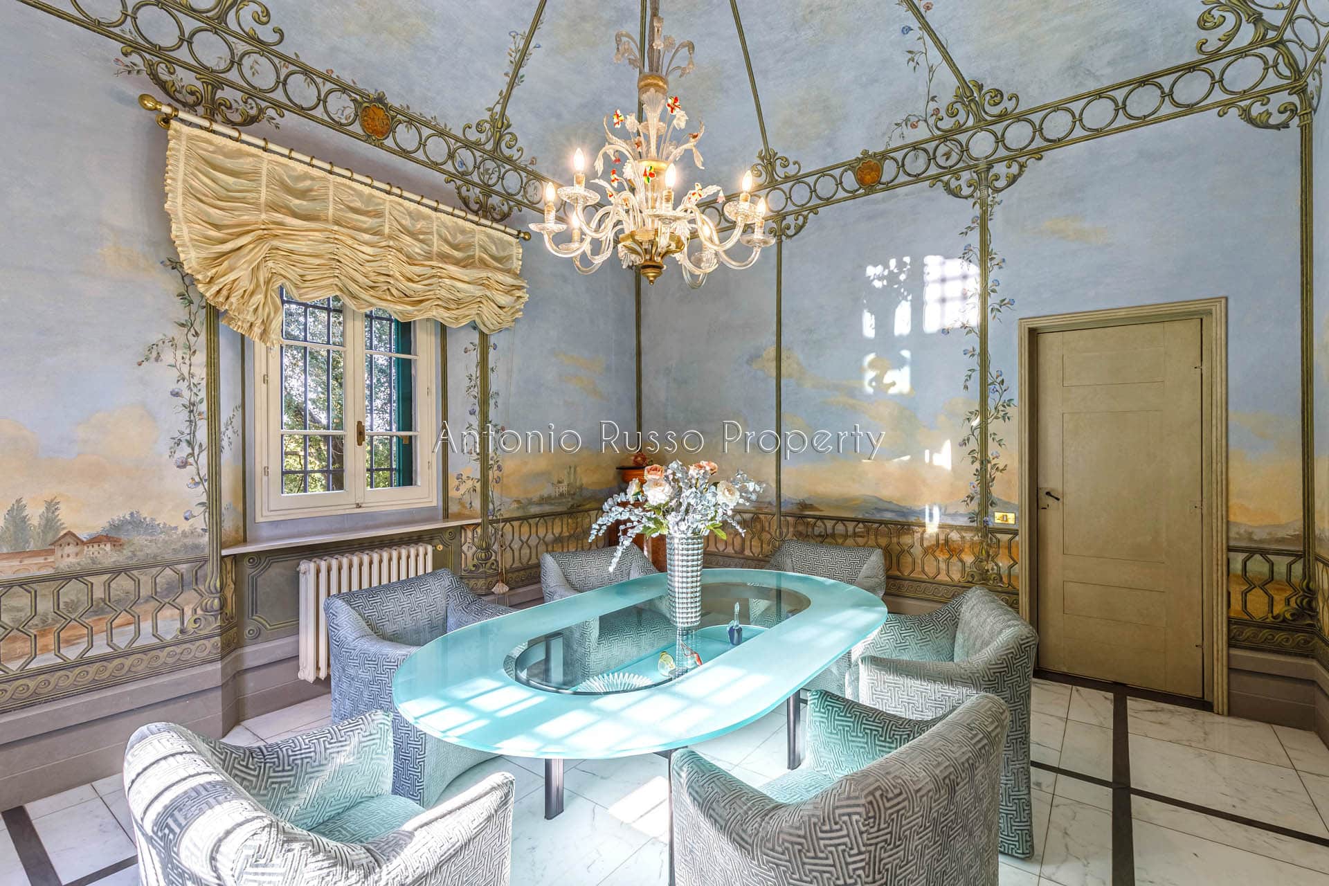 Storica proprietà in vendita a Firenze