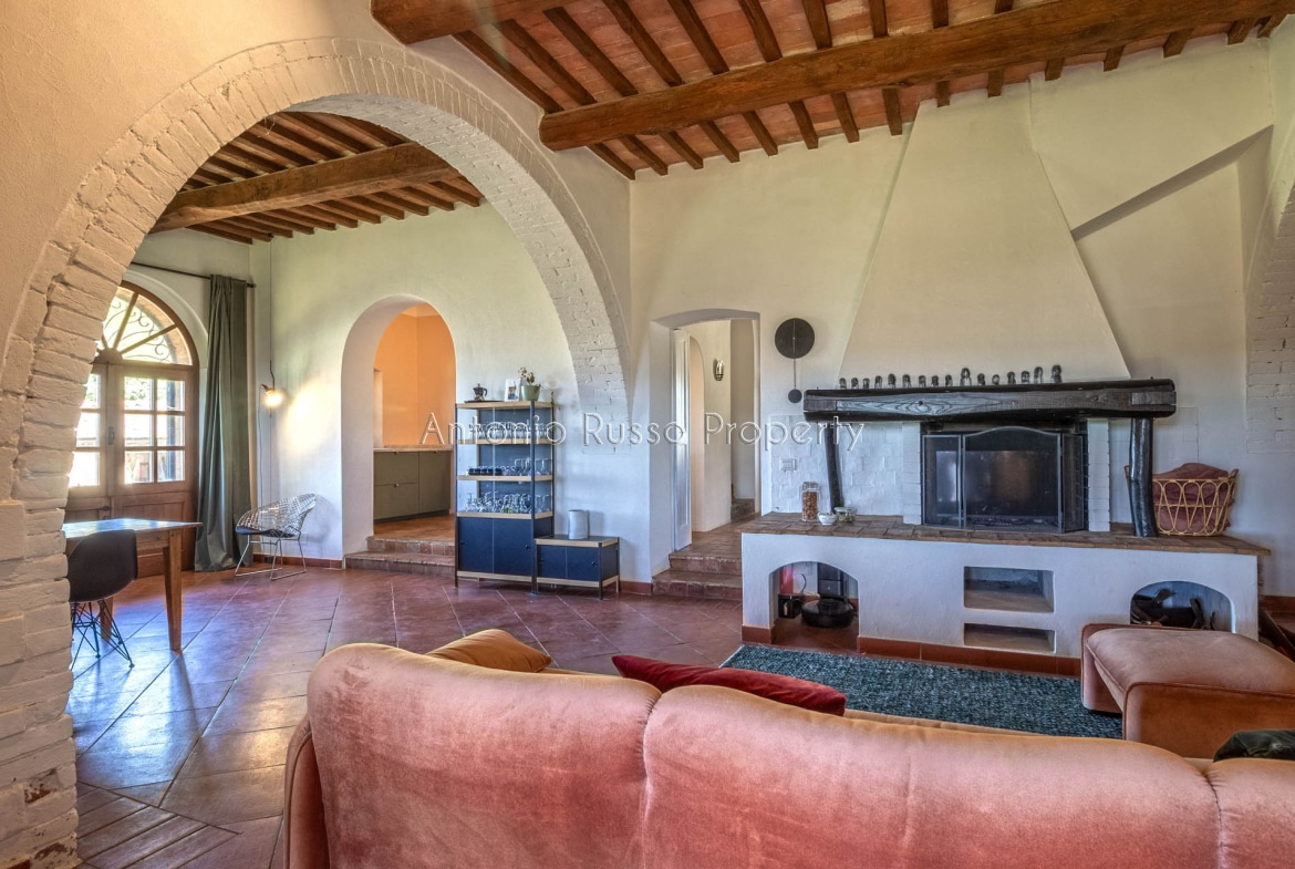 Casale azienda agricola in vendita a Scansano