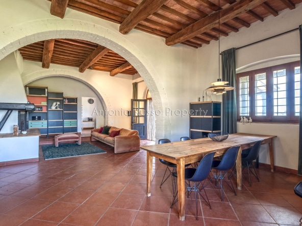 Casale azienda agricola in vendita a Scansano