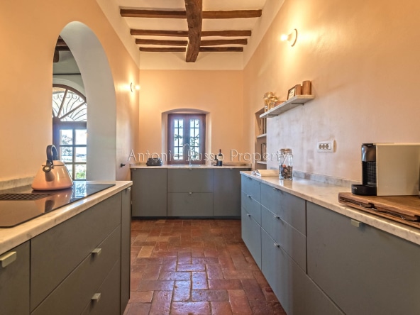 Casale azienda agricola in vendita a Scansano