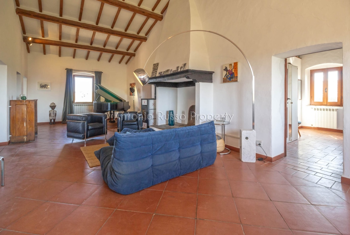 Casale azienda agricola in vendita a Scansano
