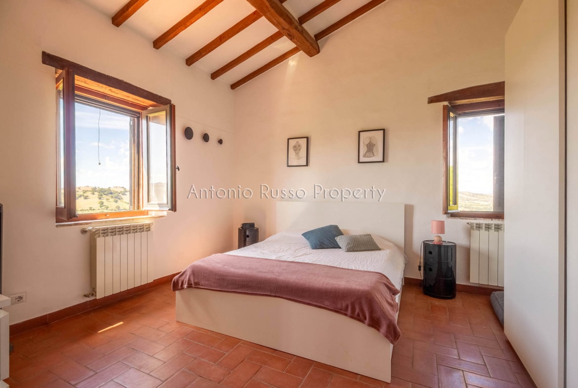 Casale azienda agricola in vendita a Scansano
