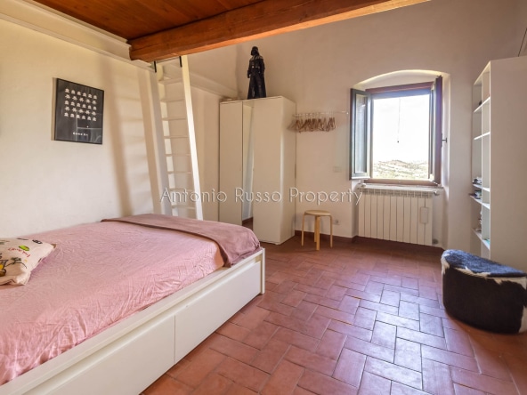 Casale azienda agricola in vendita a Scansano