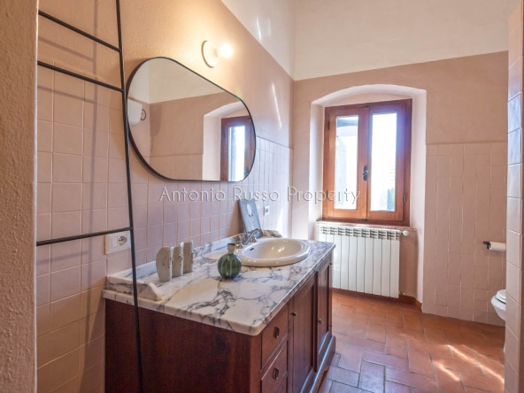 Casale azienda agricola in vendita a Scansano