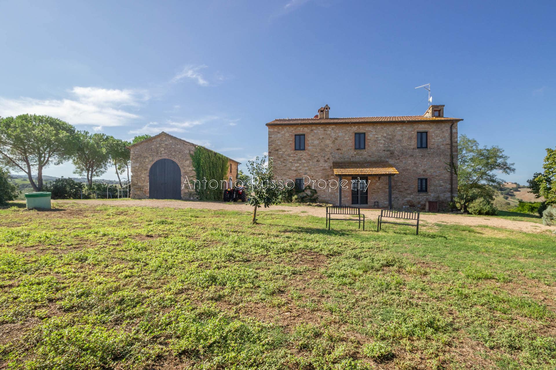 Casale azienda agricola in vendita a Scansano