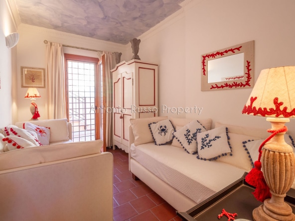 Villa vista mare in vendita a Punta Ala