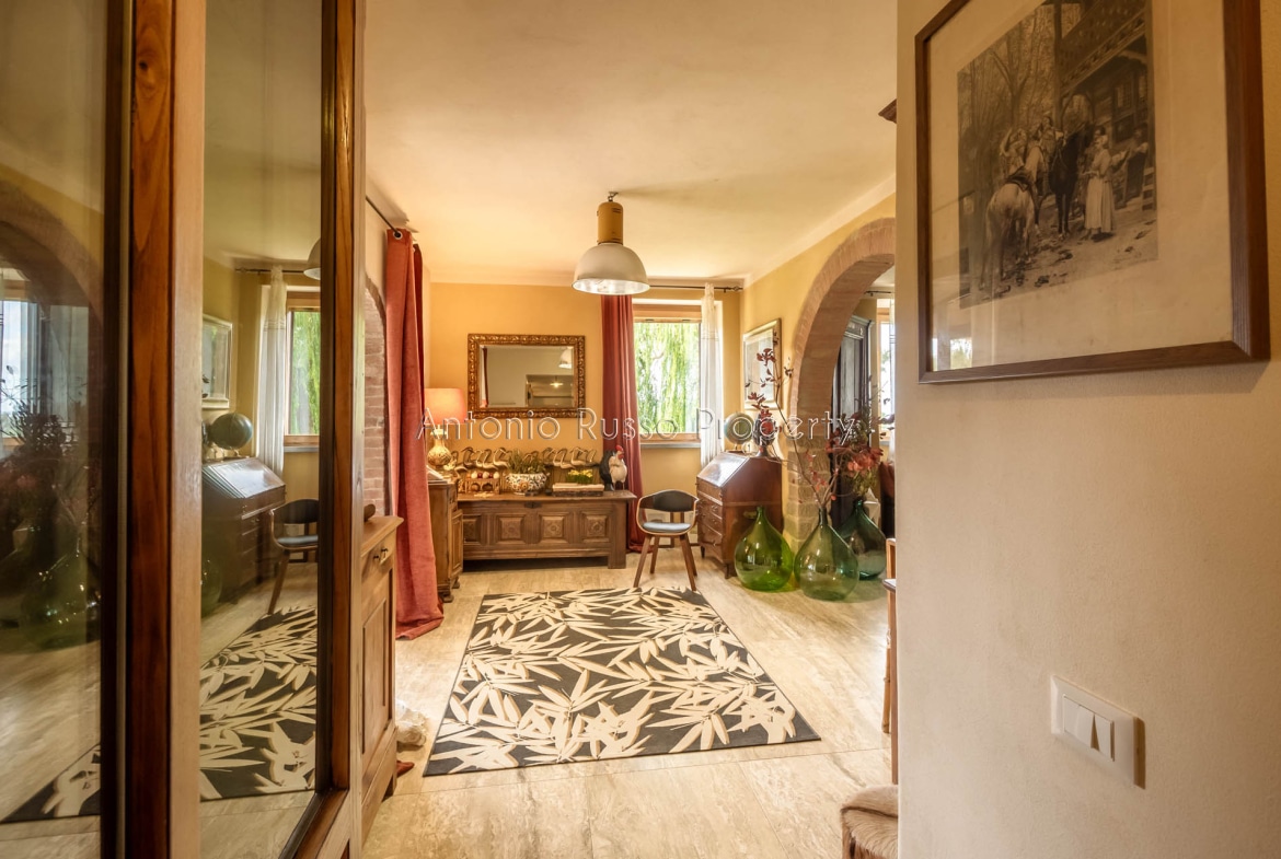 Casale in vendita in Toscana
