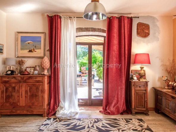 Casale in vendita in Toscana