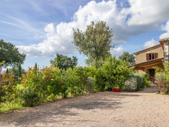 Casale in vendita in Toscana