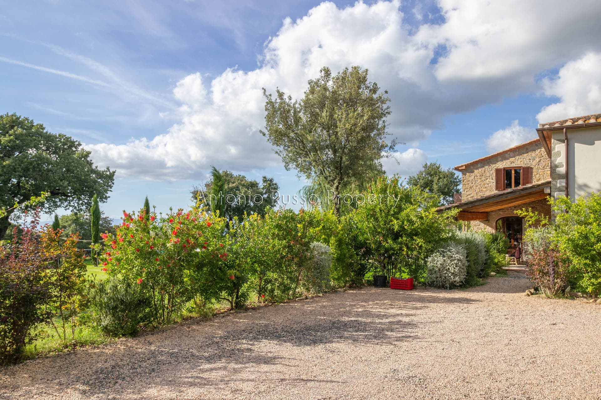 Casale in vendita in Toscana