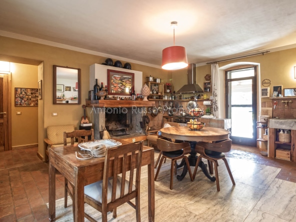Casale in vendita in Toscana