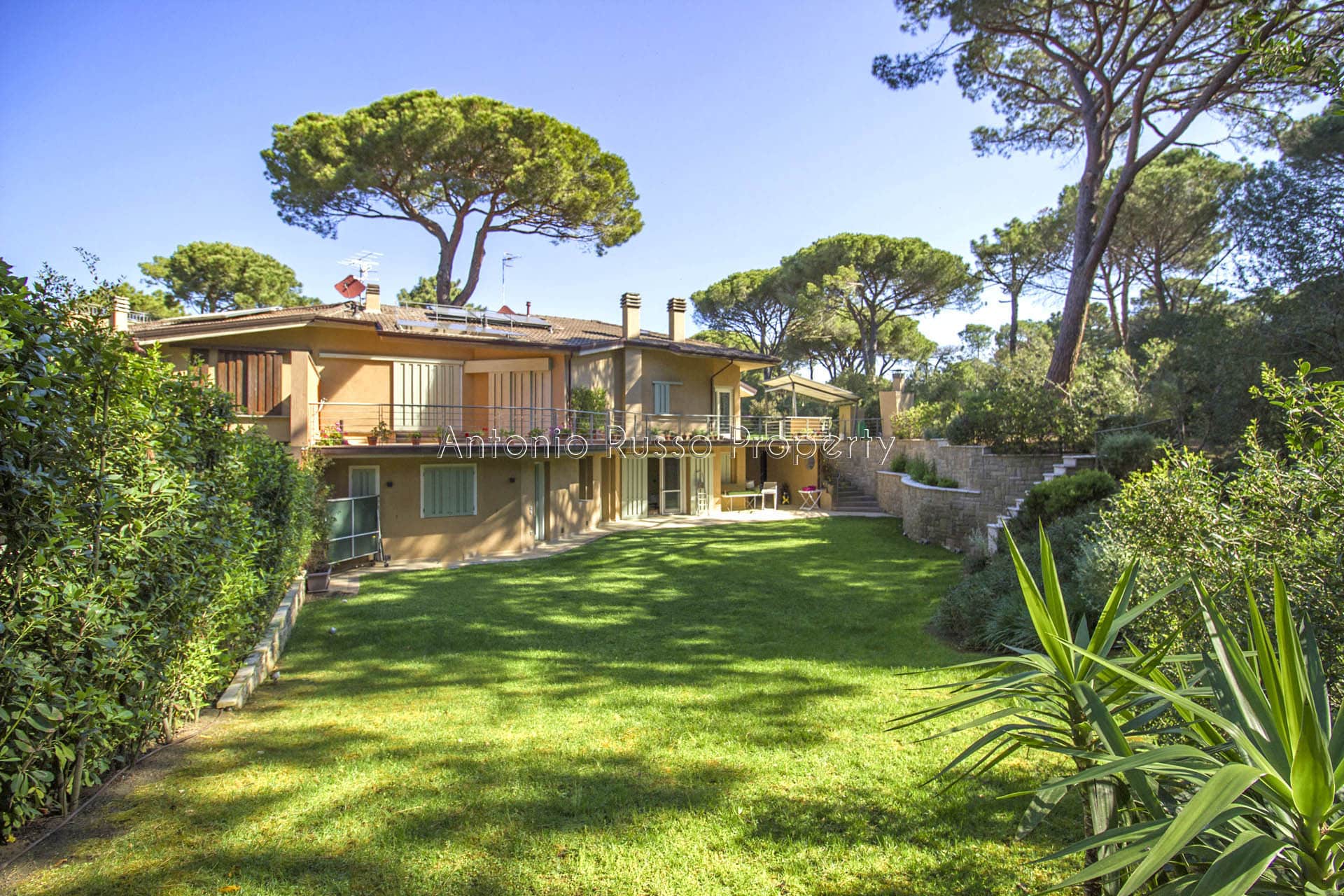 Villa di lusso in vendita a Roccamare