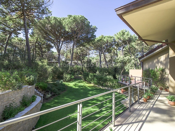 Villa di lusso in vendita a Roccamare