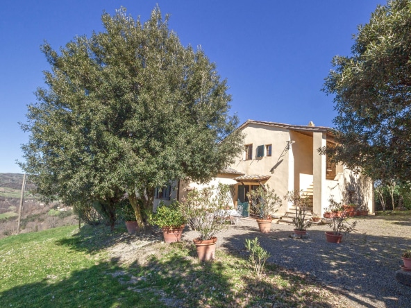 Casale in vendita in Val d'Orcia