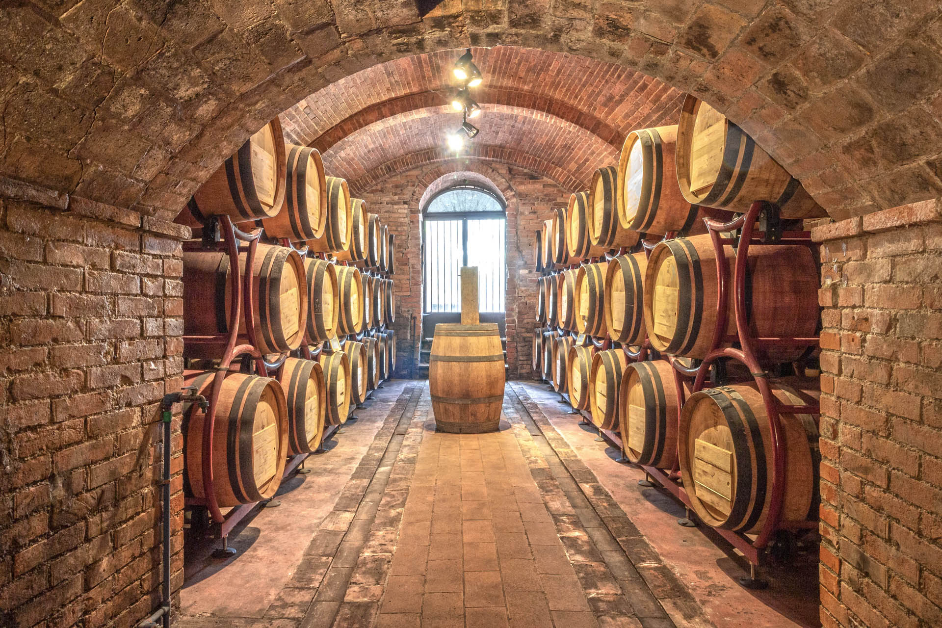 Montepulciano winery for sale