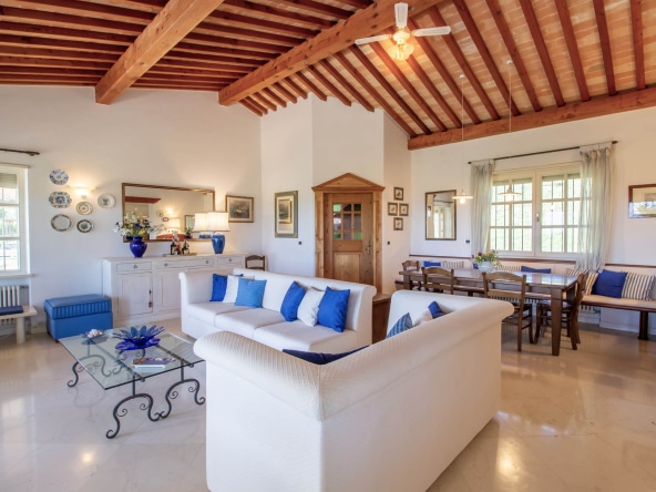 Villa in vendita a Magliano in Toscana