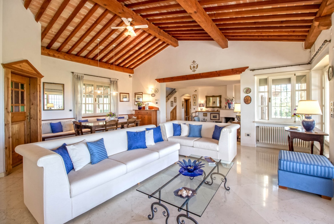 Villa in vendita a Magliano in Toscana