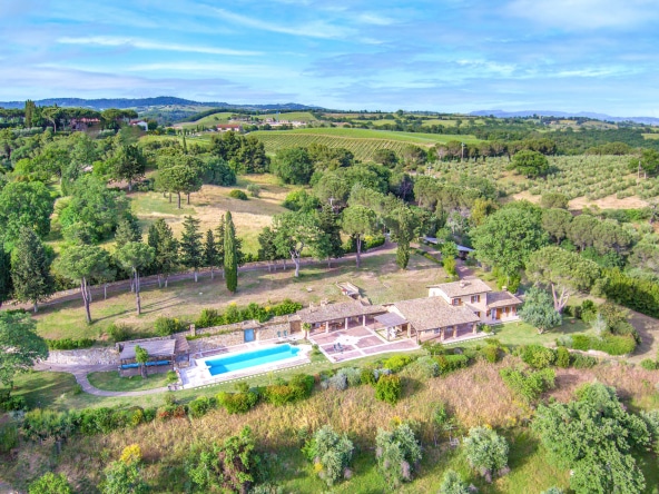 Villa in vendita a Magliano in Toscana