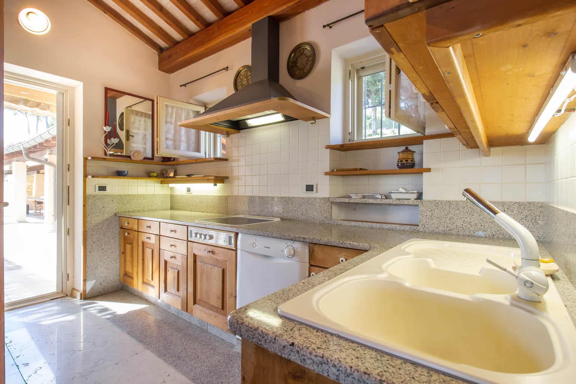 Villa in vendita a Magliano in Toscana