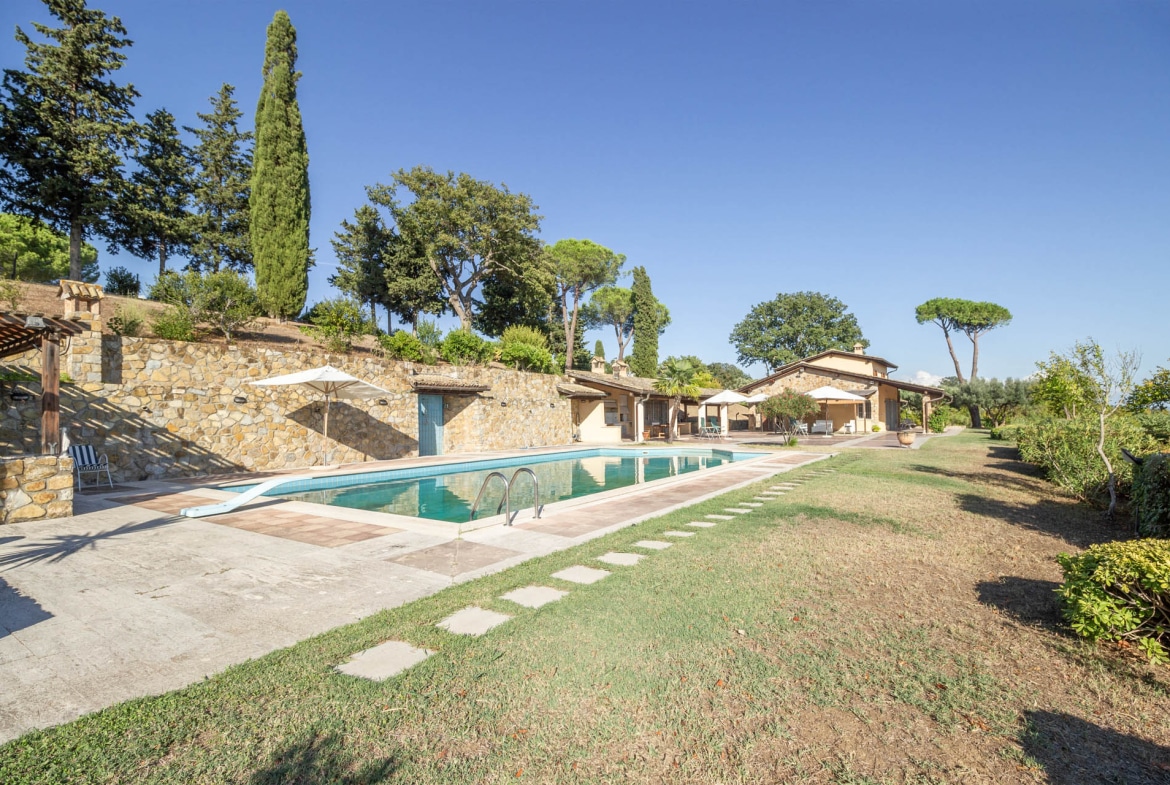Villa in vendita a Magliano in Toscana