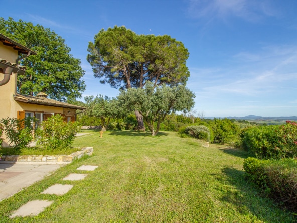 Villa in vendita a Magliano in Toscana