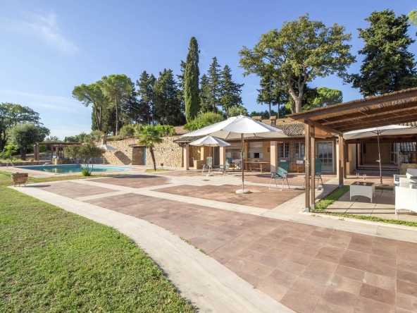 Villa in vendita a Magliano in Toscana