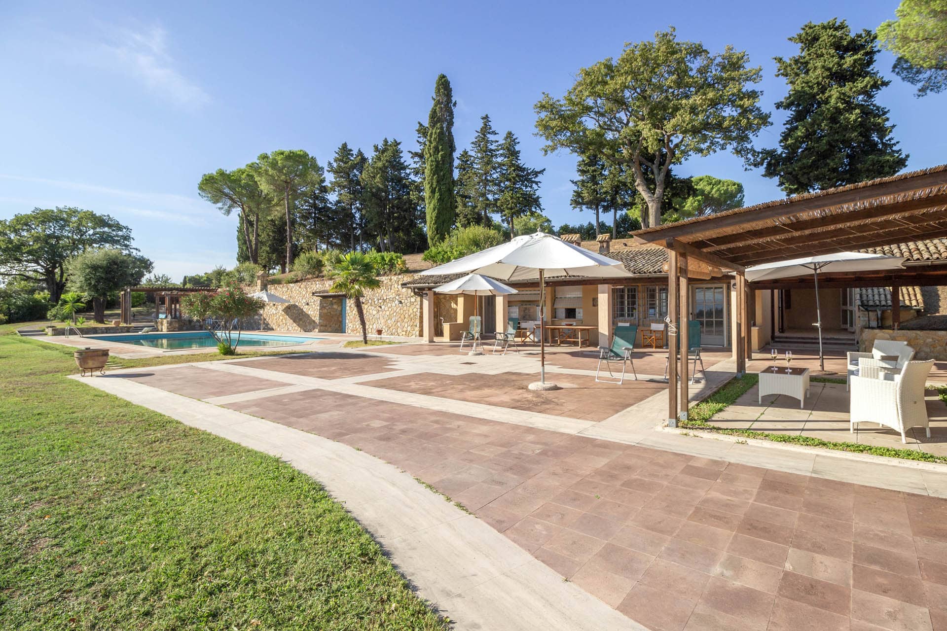 Villa in vendita a Magliano in Toscana