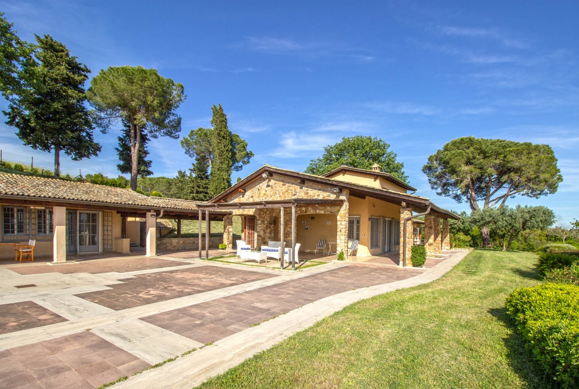 Villa in vendita a Magliano in Toscana