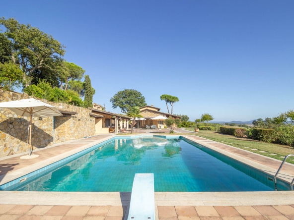Villa in vendita a Magliano in Toscana