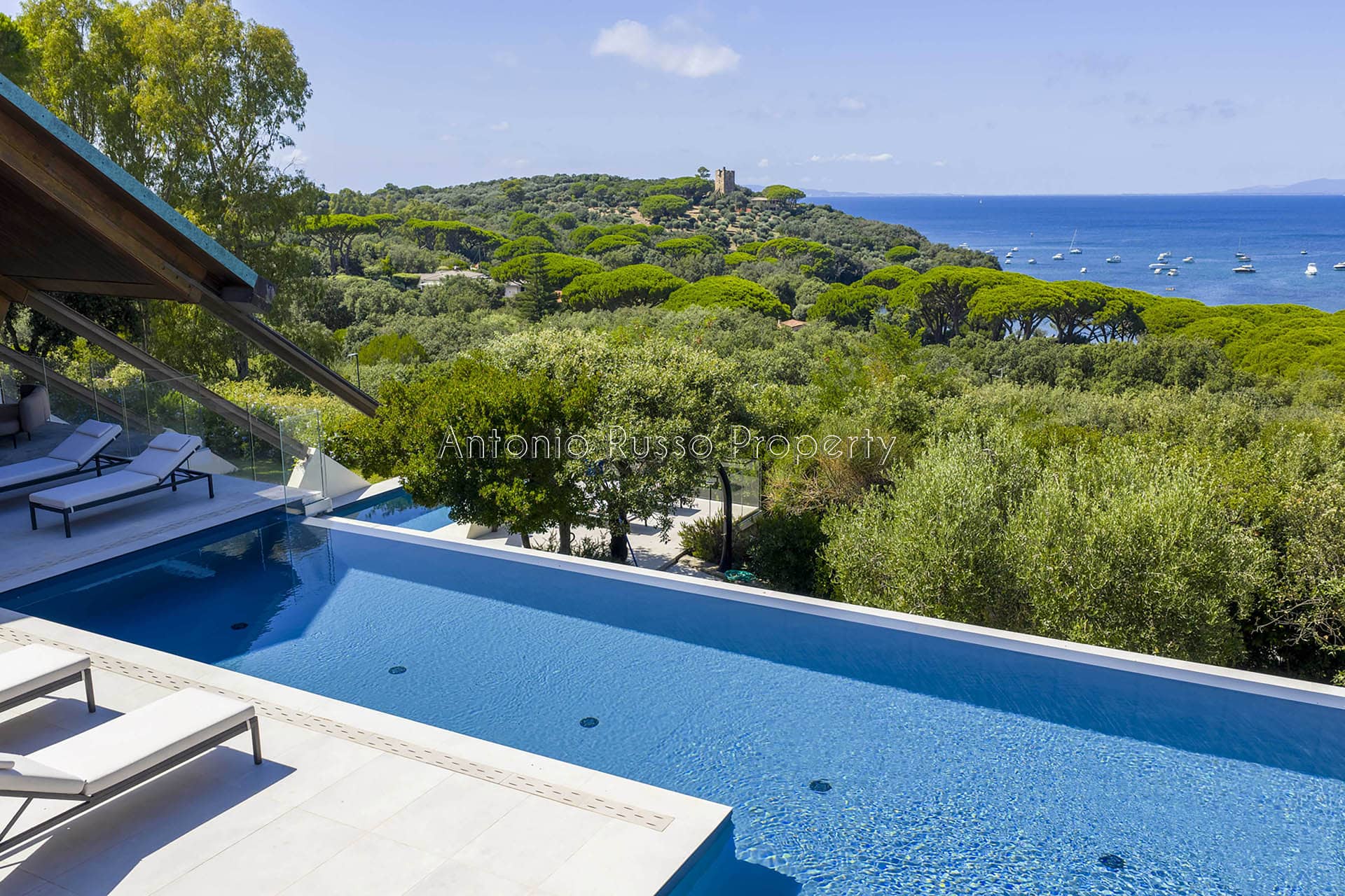 villa di lusso vista mare Punta Ala