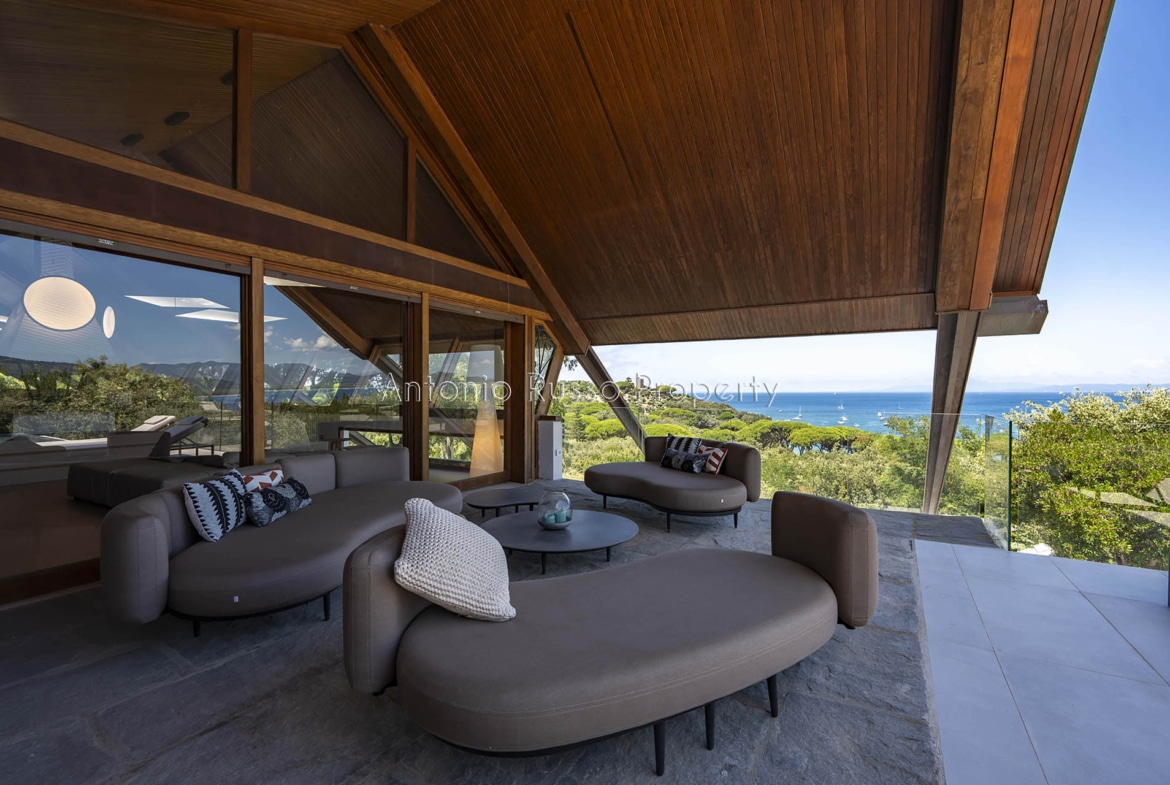villa di lusso vista mare Punta Ala