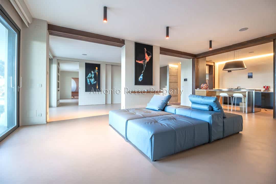 villa di lusso vista mare Punta Ala