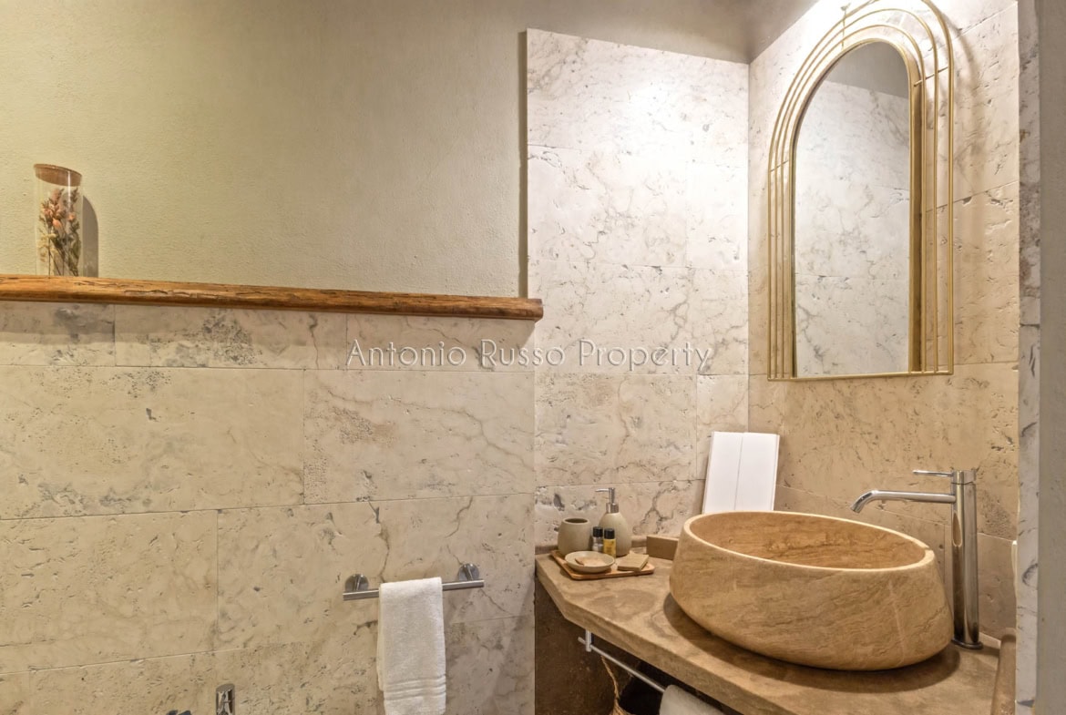 Casale in vendita nella Val d'Orcia (12)