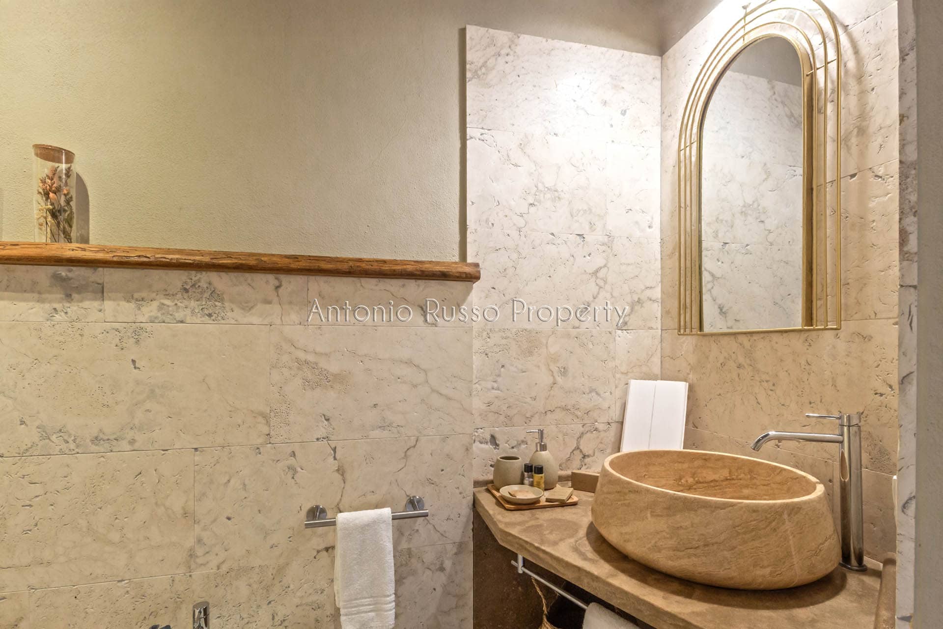 Casale in vendita nella Val d'Orcia (12)