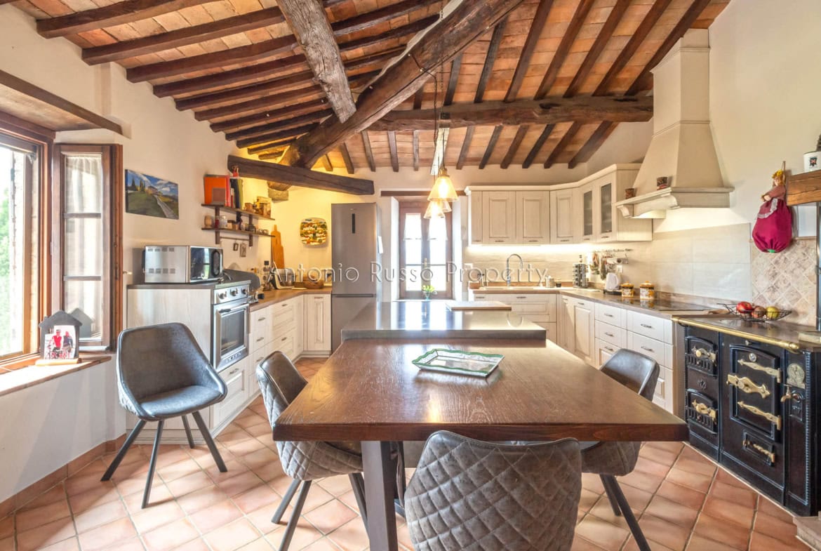 Casale in vendita nella Val d'Orcia (23)