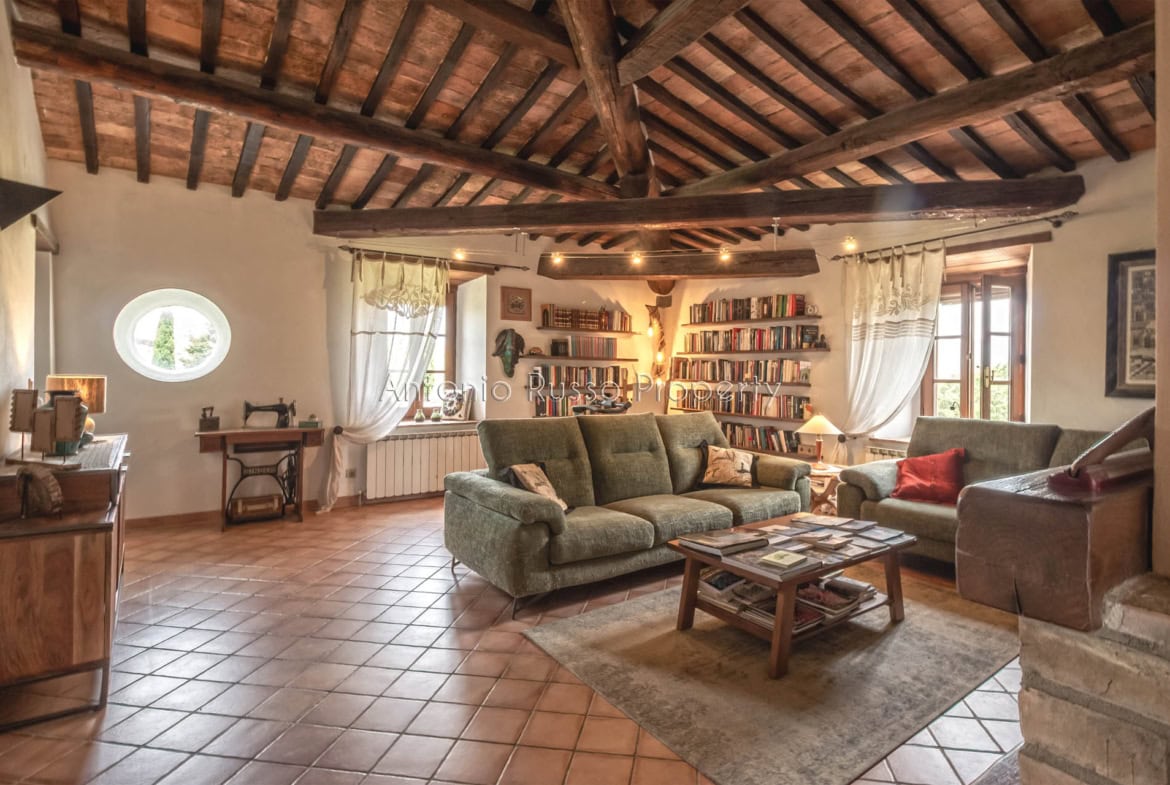 Casale in vendita nella Val d'Orcia (24)