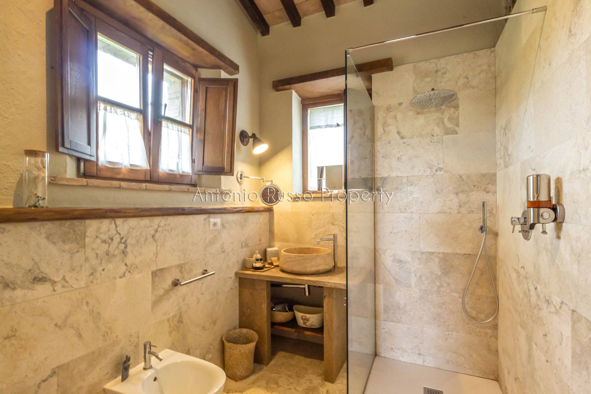 Casale in vendita nella Val d'Orcia (29)