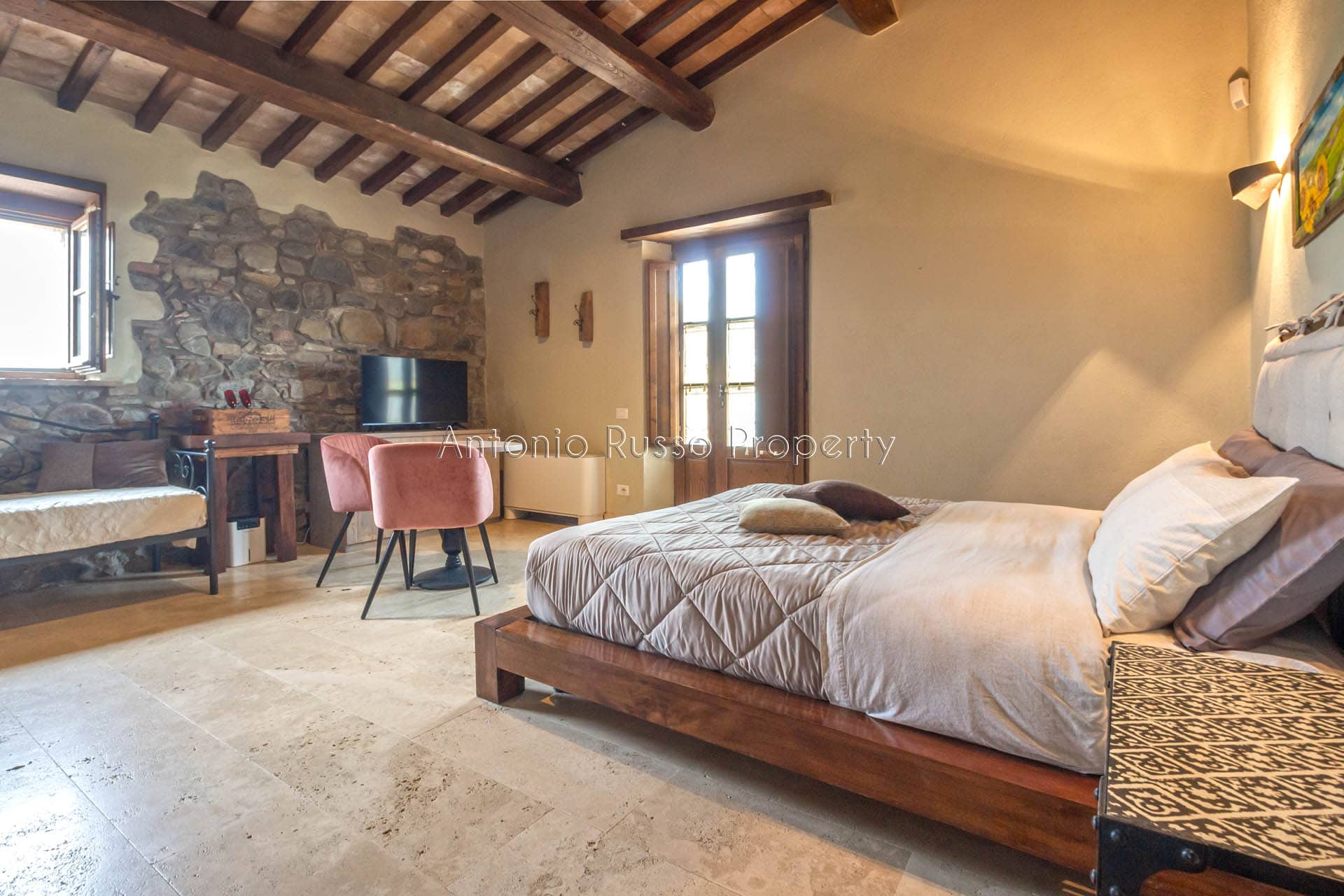 Casale in vendita nella Val d'Orcia (30)
