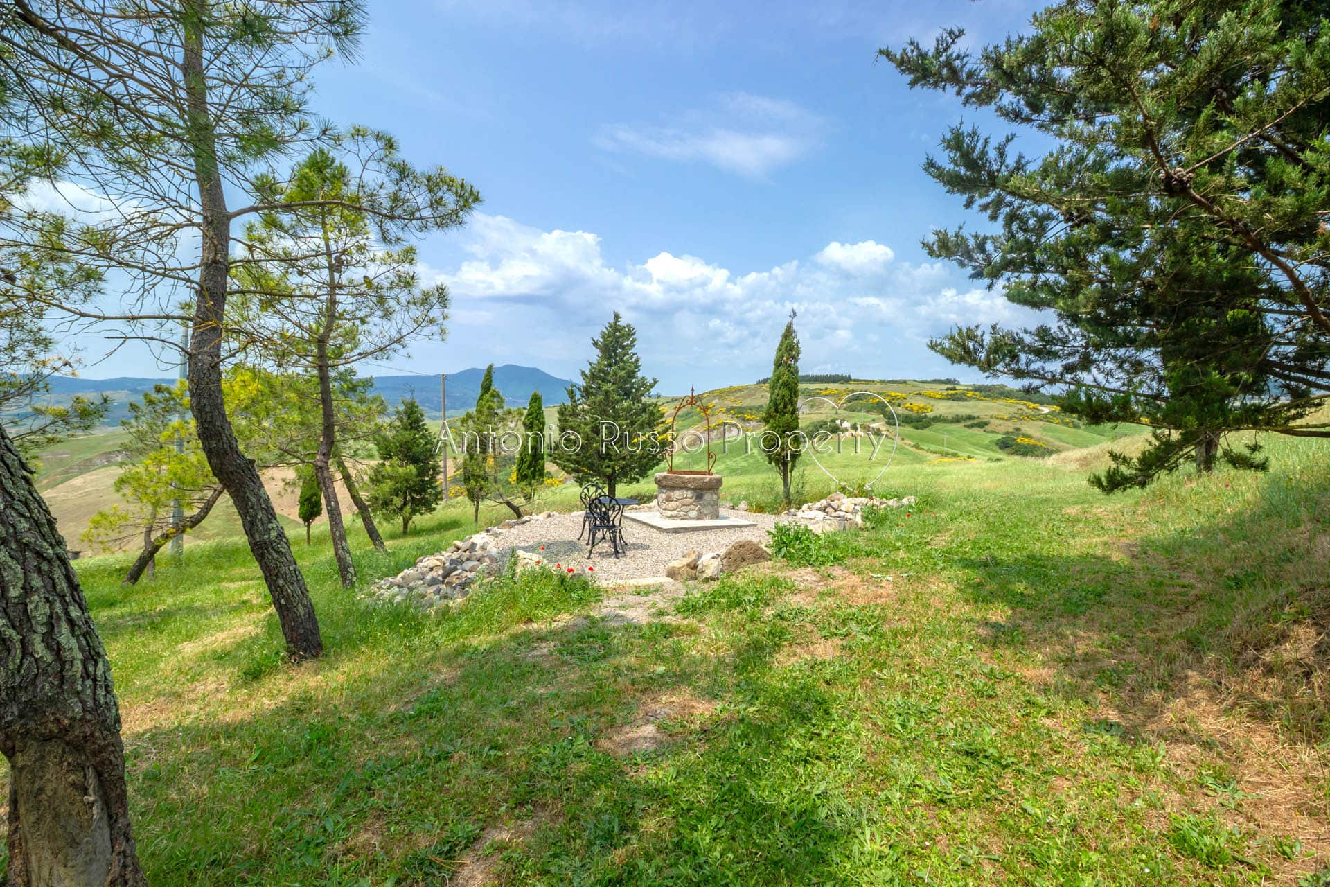 Casale in vendita nella Val d'Orcia (37)