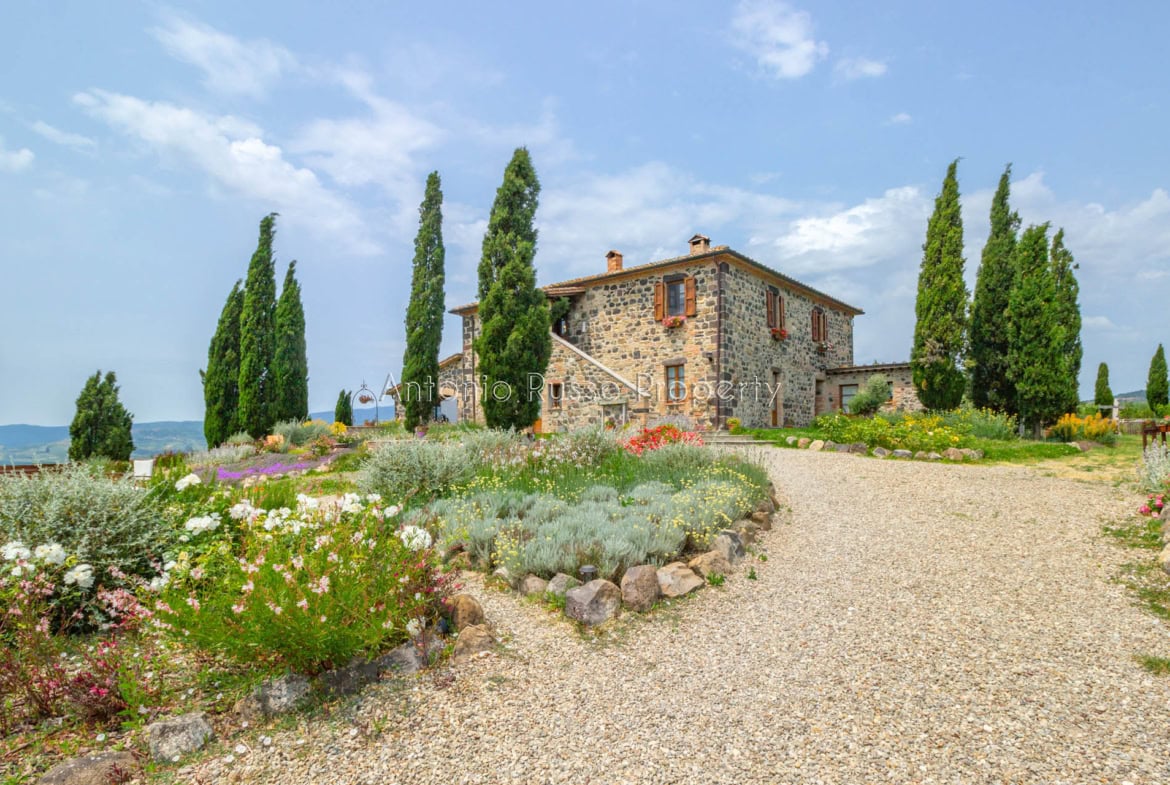 Casale in vendita nella Val d'Orcia (4)