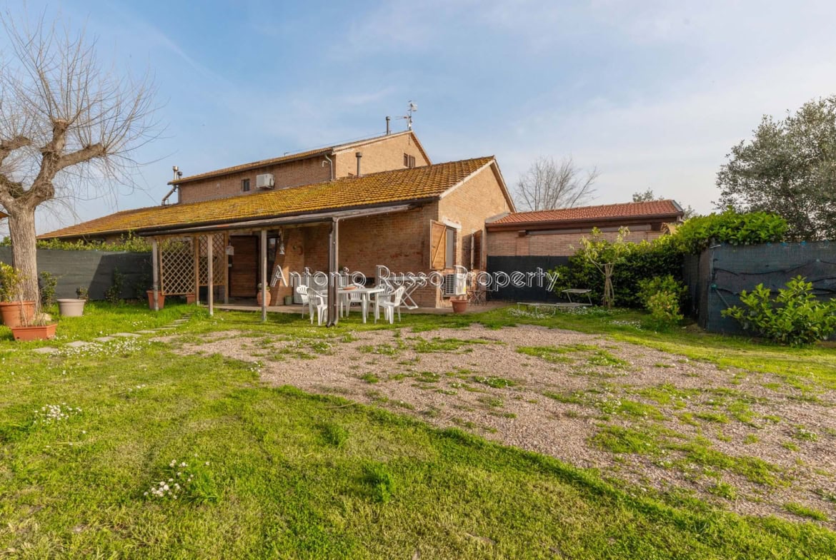 Appartamento vicino al mare Principina Terra