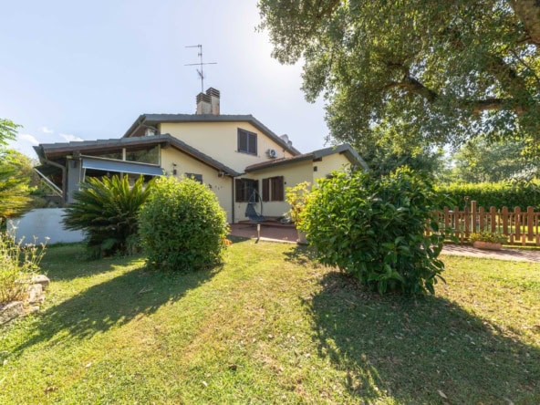 Villetta trifamiliare in vendita nella campagna di Grosseto